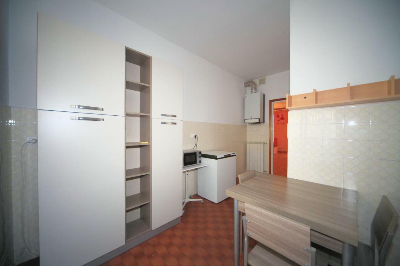 Ferienwohnung Milanomare Pietra Ligure Exterior foto