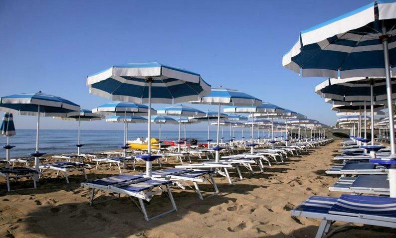 Ferienwohnung Milanomare Pietra Ligure Exterior foto